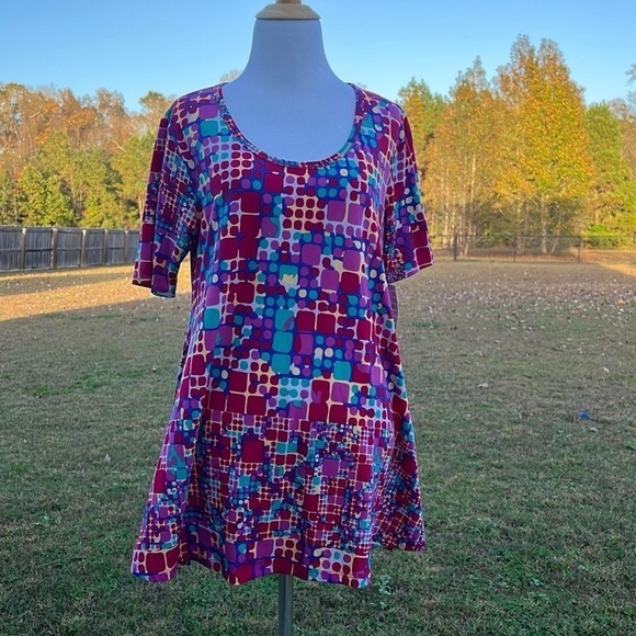 LulaRoe perfecto T size XS - Picture 1 of 6